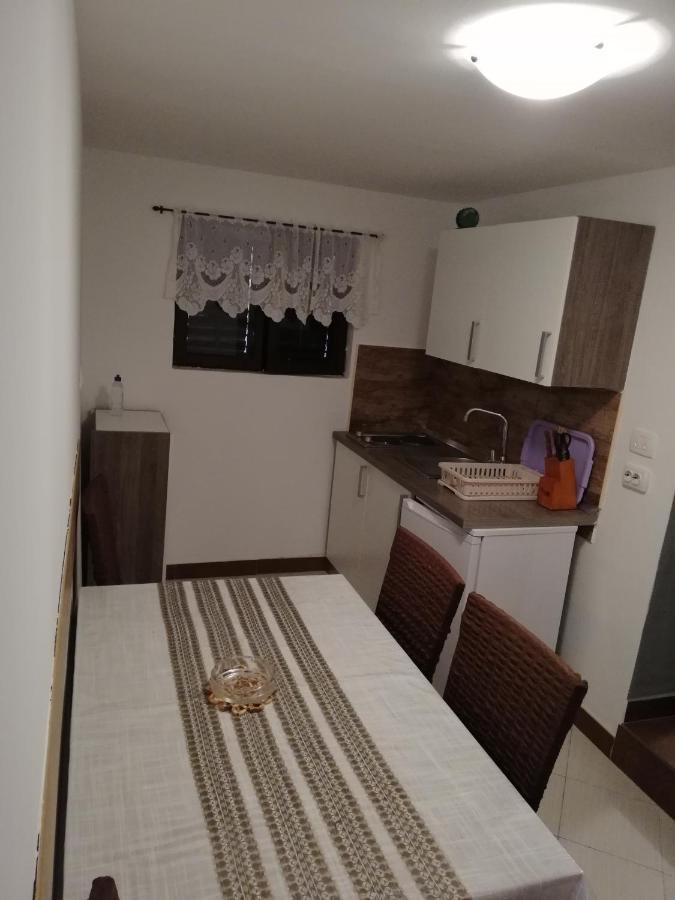 Apartman Cvita تكون المظهر الخارجي الصورة