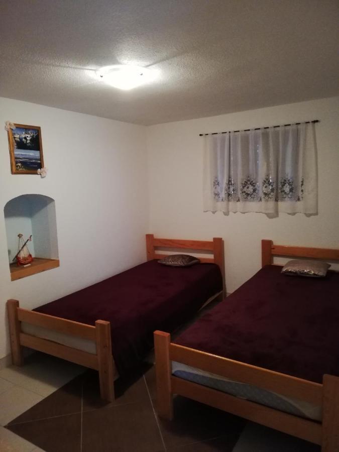 Apartman Cvita تكون المظهر الخارجي الصورة